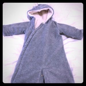 Baby gap 0-3 month winter onesie coat